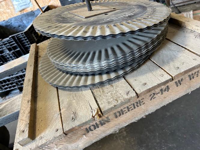 Yetter new old stock 2571-168 20" rippled blade