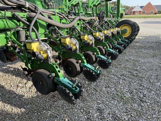 John Deere 1770NT CCS