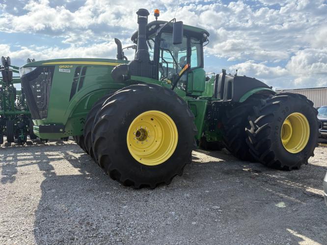 John Deere 9520R