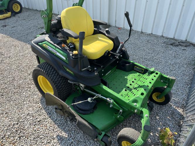 John Deere Z930R
