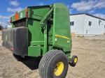 John Deere 560M