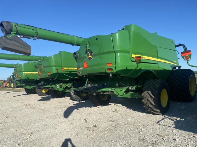 John Deere S780