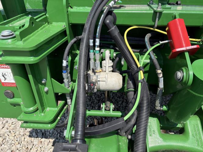 John Deere 1775NT