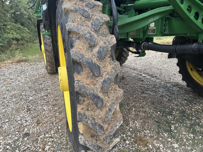 John Deere 612R