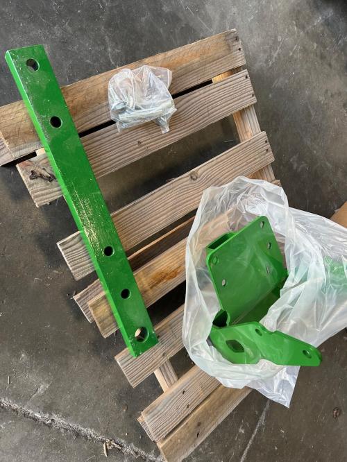  John Deere NEW BLV10844 DRAWBAR KIT