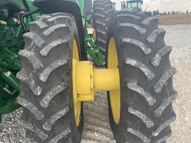 John Deere 8360R