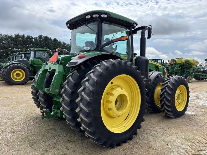 John Deere 8360R