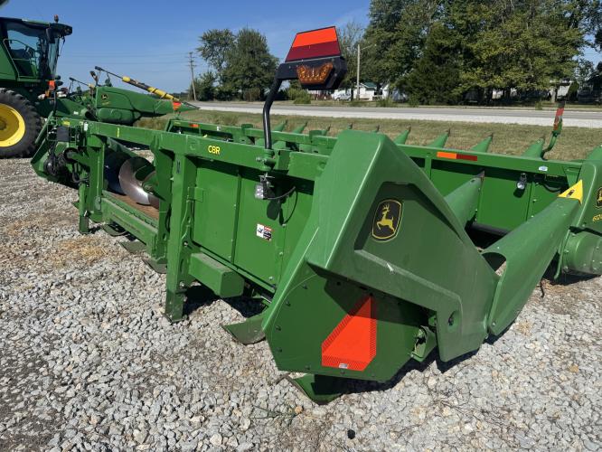 John Deere C8R