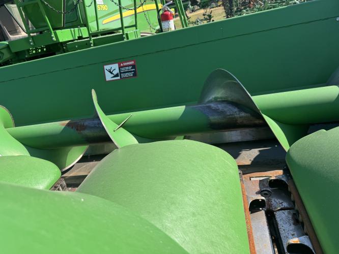 John Deere 612C