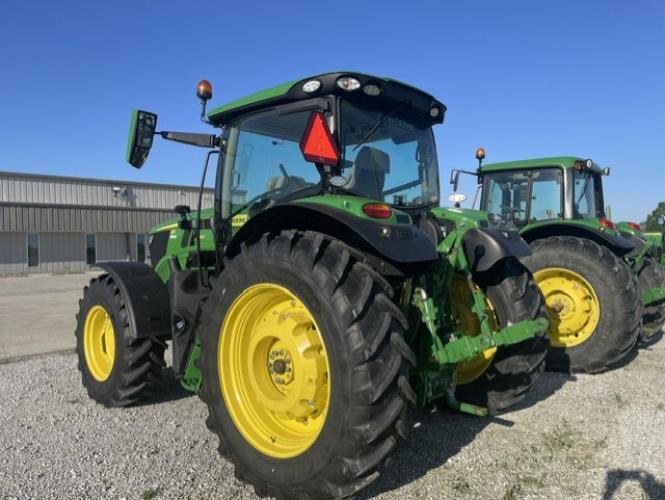 John Deere 6R 145