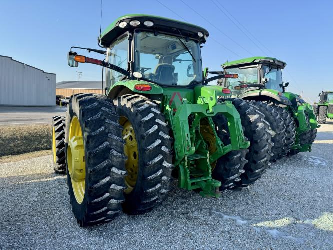 John Deere 8370R