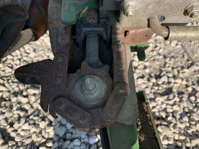 John Deere 708C