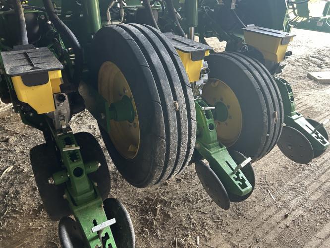 John Deere 1795