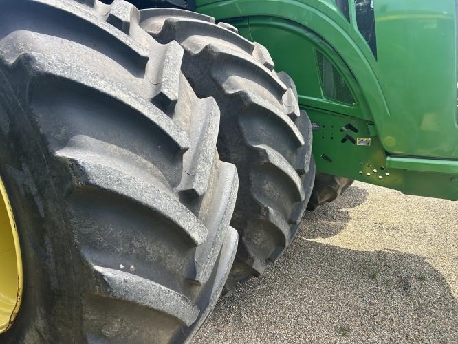 John Deere 9520R
