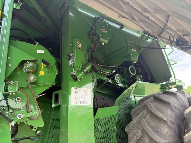 John Deere S780
