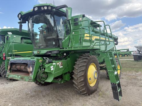 2025 John Deere S7 900