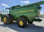 John Deere S780