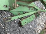 John Deere 148