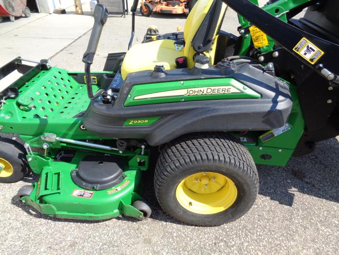 John Deere Z930R