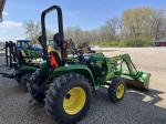 John Deere 3038E