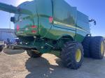 John Deere S680