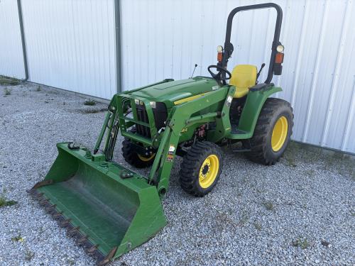 2016 John Deere 3025E