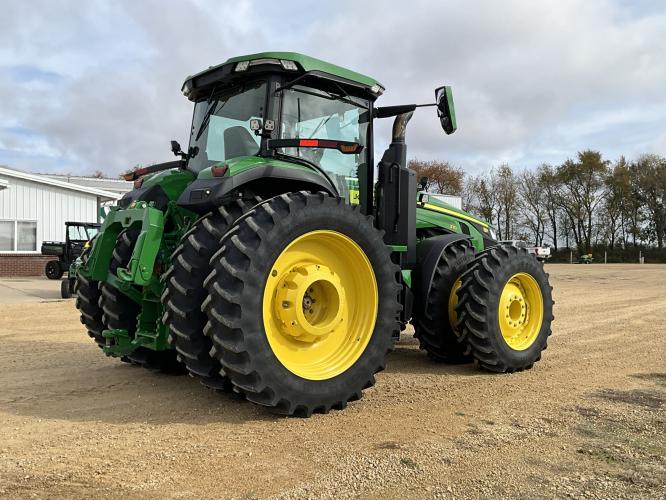 John Deere 8R 370