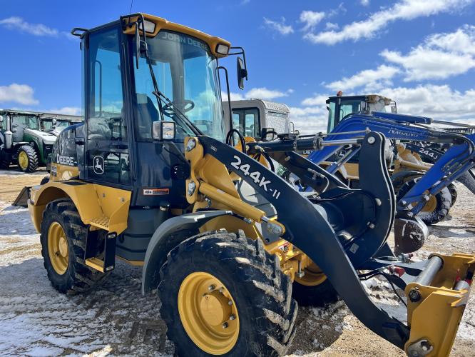 John Deere 244K-II