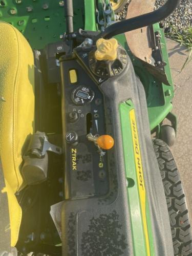 John Deere Z930M