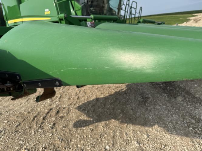 John Deere C12F