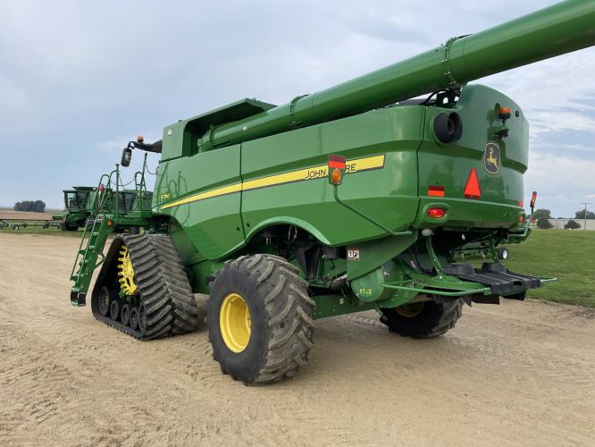 John Deere S790