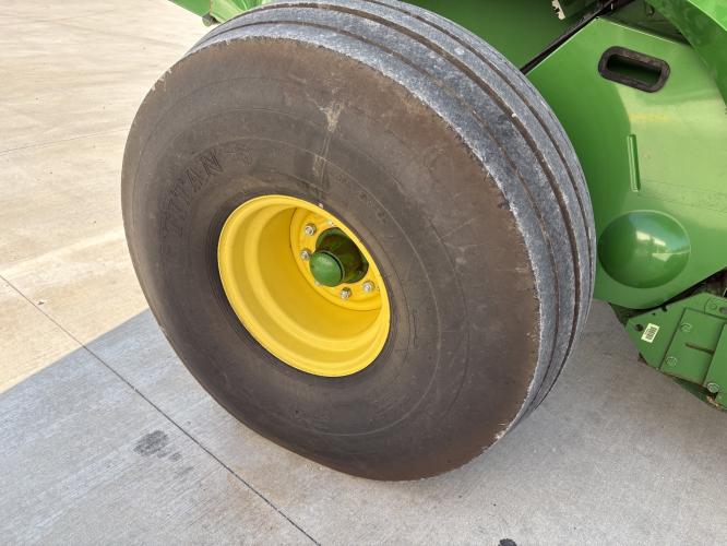 John Deere 569 Premium