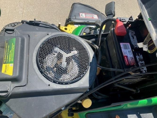 John Deere X584