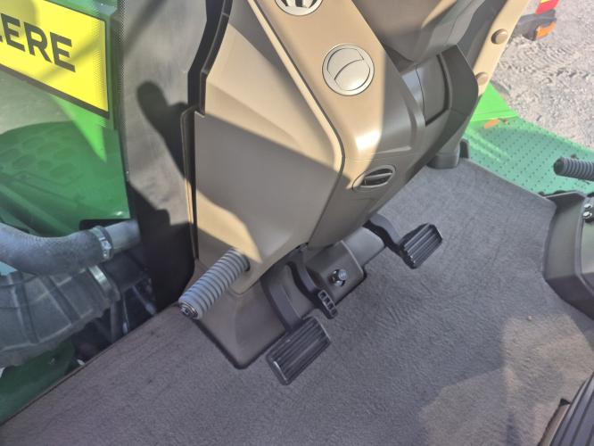 John Deere 9R 490