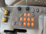 John Deere S670
