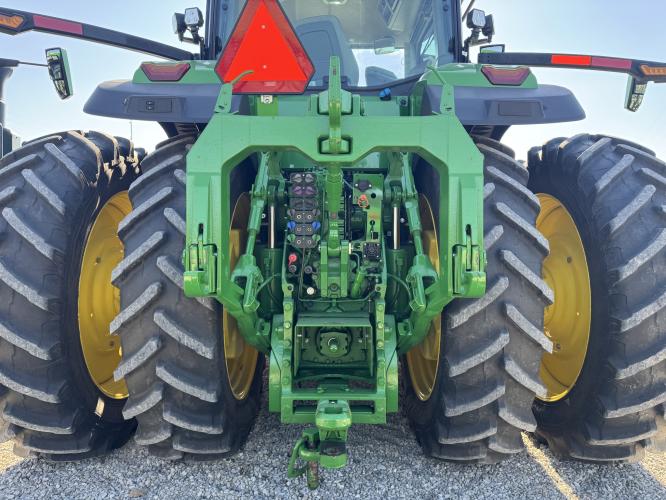 John Deere 8R 410