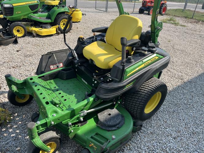 John Deere Z930R