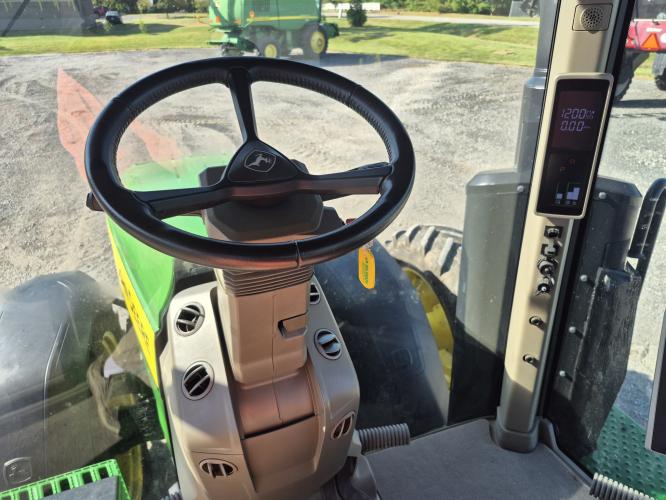 John Deere 8R 370