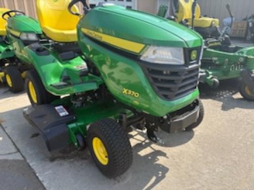 2025 John Deere X370