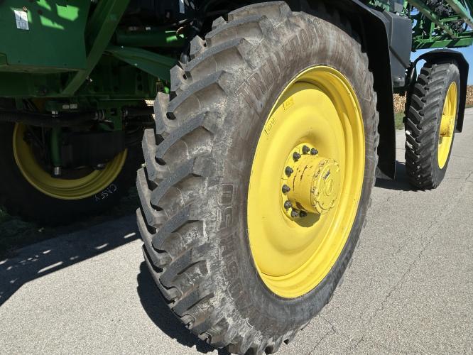 John Deere 616R