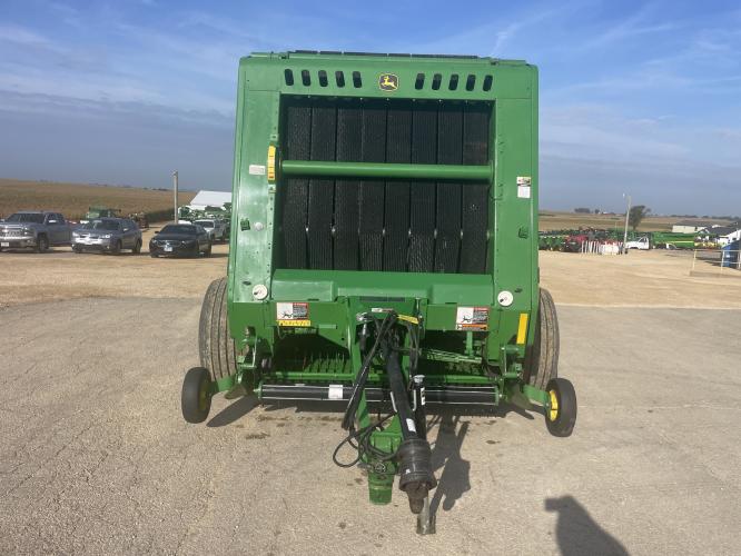John Deere 560M