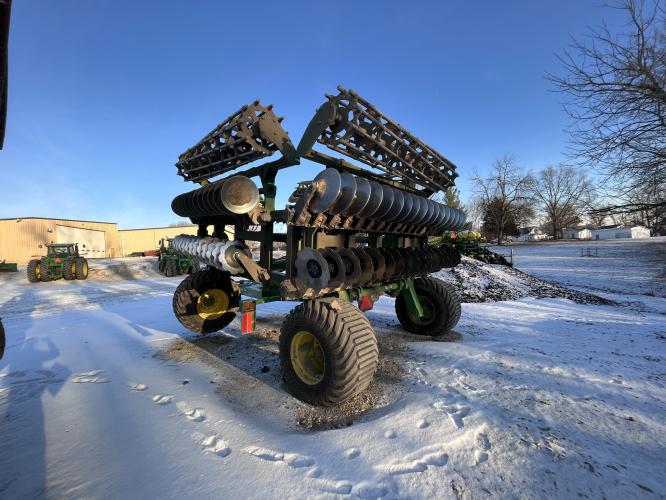 John Deere 2680