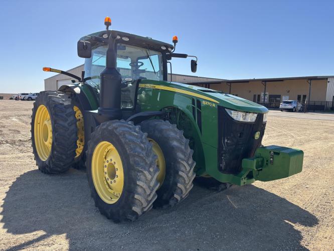 John Deere 8370R