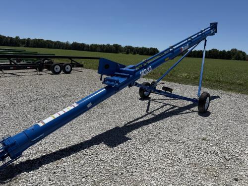 2024 Brandt 1032
