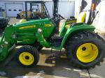 John Deere 3038E