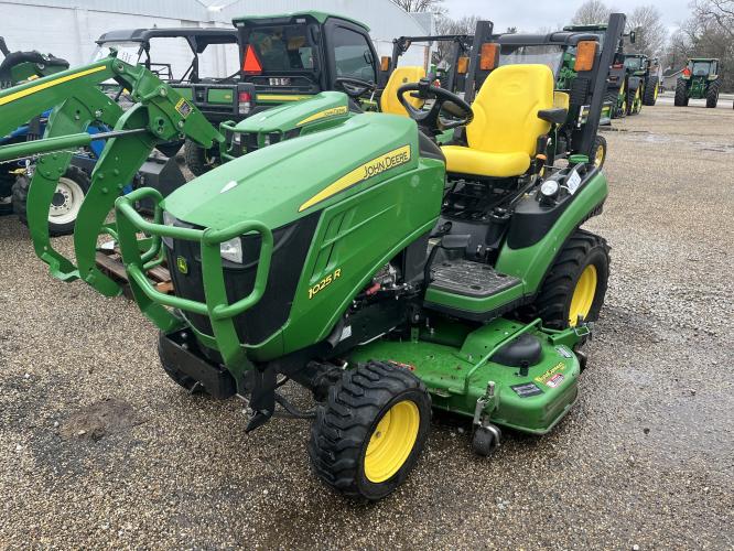 John Deere 1025R