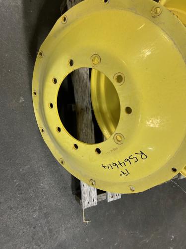 John Deere R564614 mfwd wheel center