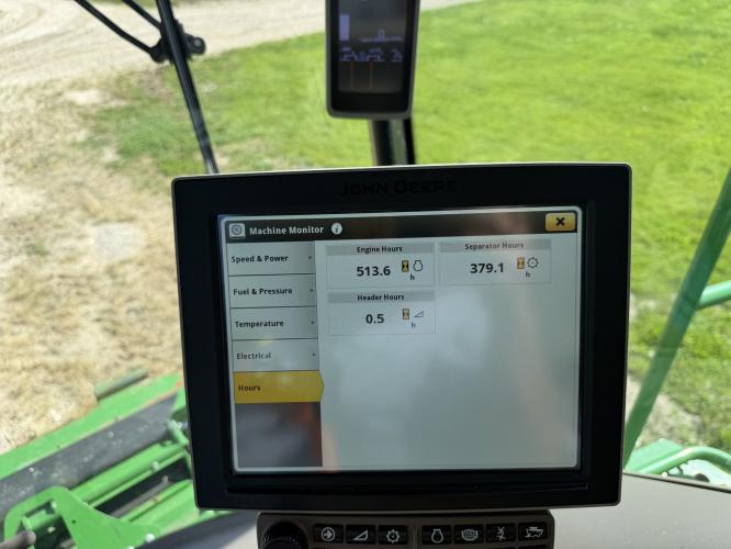 John Deere S760