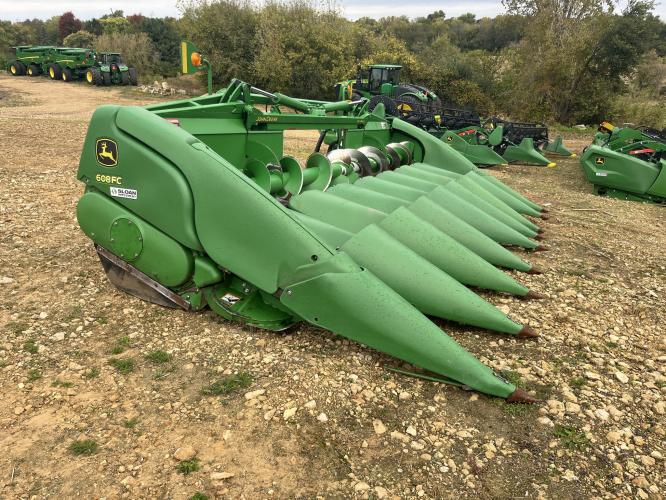 John Deere 608FC