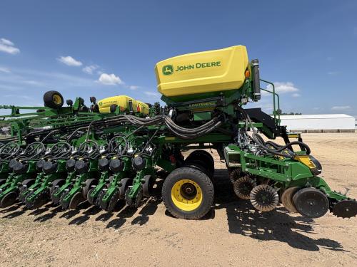 2023 John Deere DB60